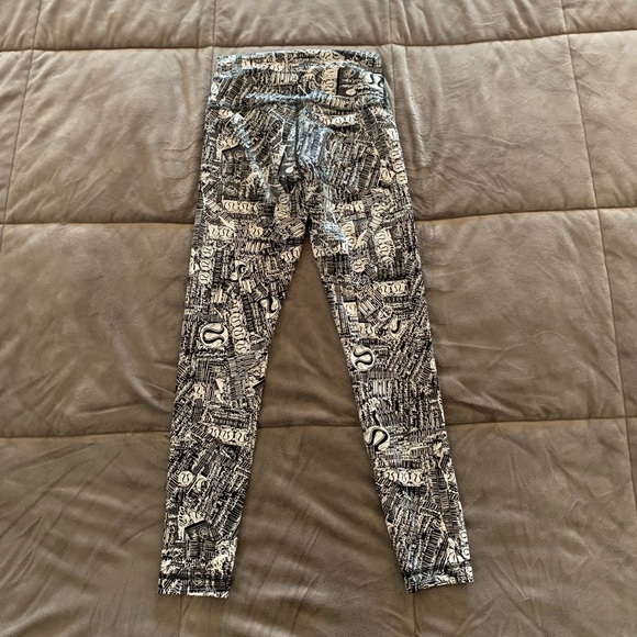 Lululemon Signature Wunder Train Tight 25” - Picture 8 of 12